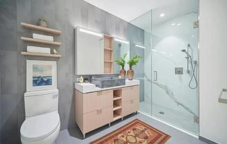 Studio, 1 bath, $3,850, Unit 10U