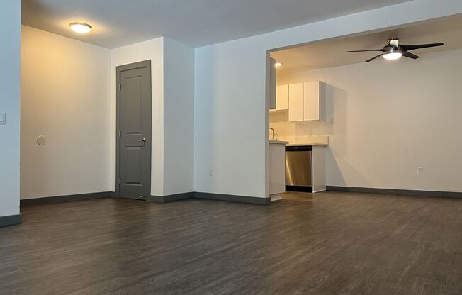 2 beds, 2 baths, 1,000 sqft, $3,110, Unit C078