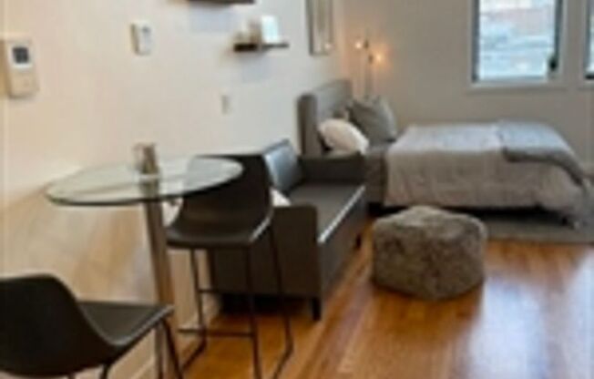 LYNN / BOSTON NEW CONSTRUCTION! BRAND NEW LUXURY STUDIO UNIT WITH ELEVATOR AND CITY VIEWS!