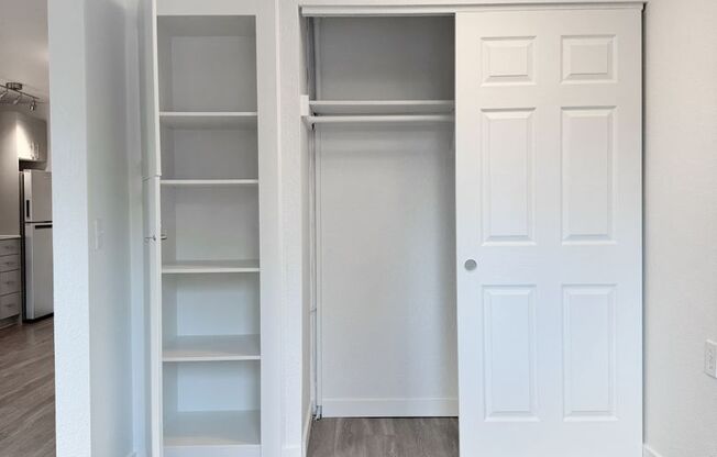 Studio, 1 bath, 480 sqft, $1,395, Unit 422