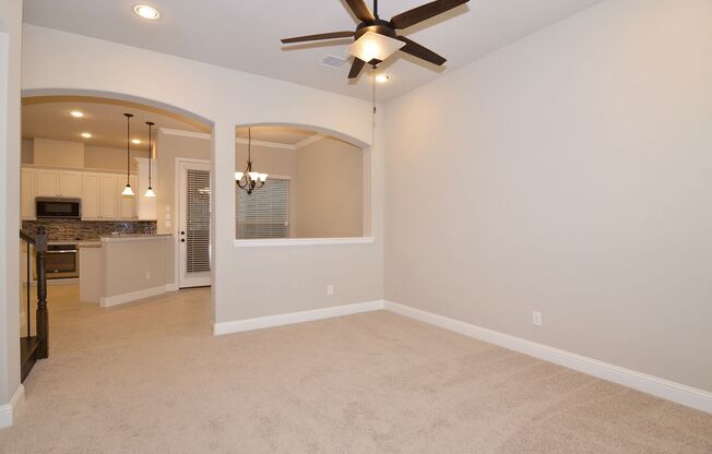 Beautiful Townhome in Richardson ISD!