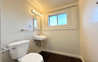 2735-2737 Benvenue Ave