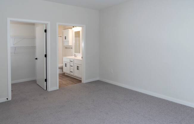 Bedroom and Closet  at Shady Oak Crossing, Minnesota, 55343