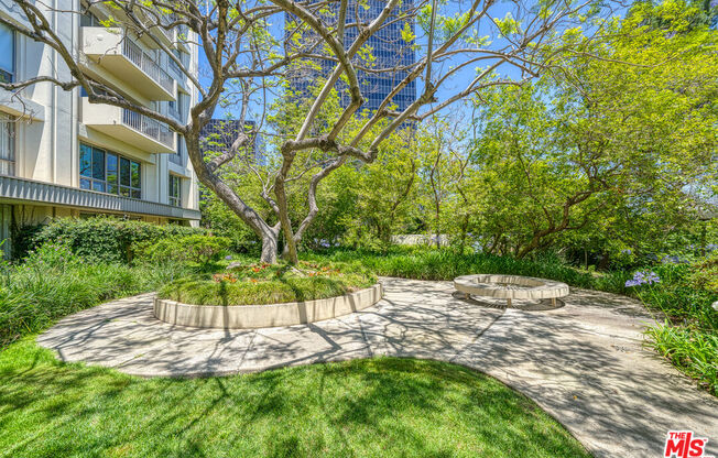 2 beds, 2 baths, 1,080 sqft, $6,300, Unit 808