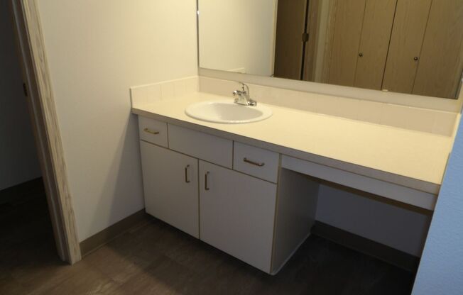 2 beds, 2.5 baths, 1,497 sqft, $2,050, Unit T92