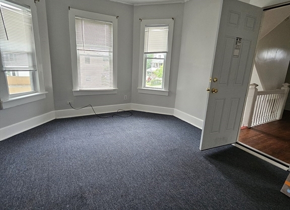 51 RUTLEDGE AVE