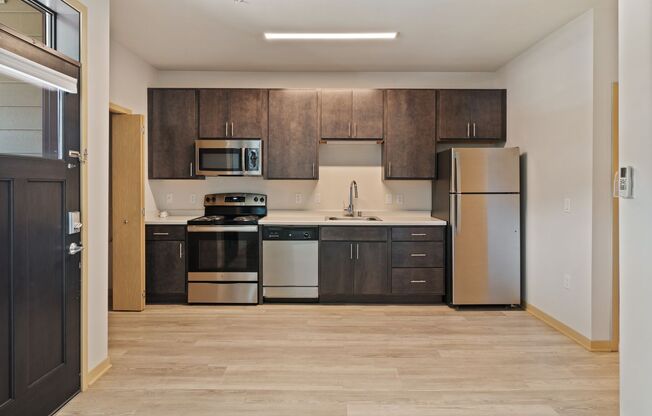 Studio, 1 bath, 503 sqft, $1,350, Unit 128