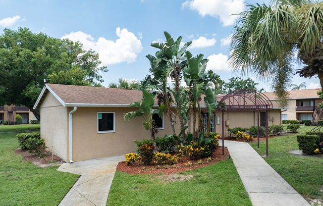 2 beds, 1 bath, 906 sqft, $1,249, Unit O6907D (2X1)