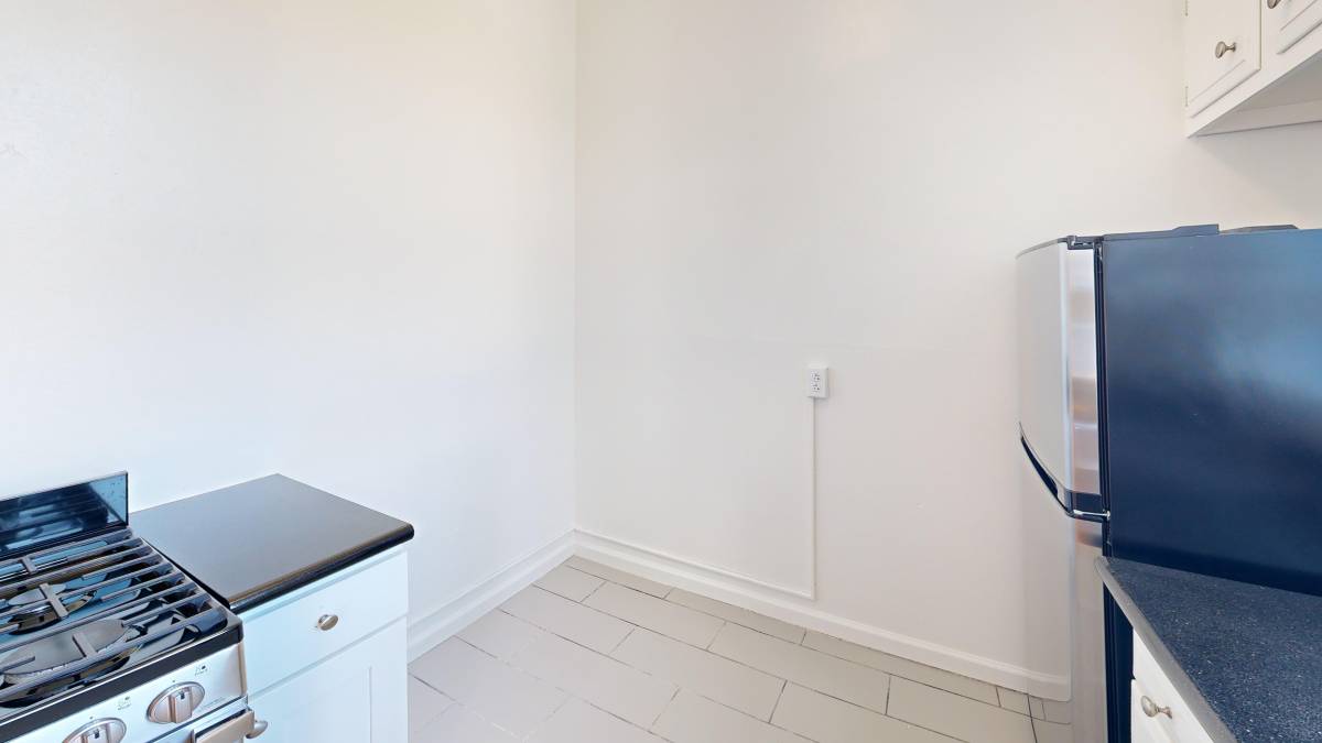 402 DUBOCE AVE