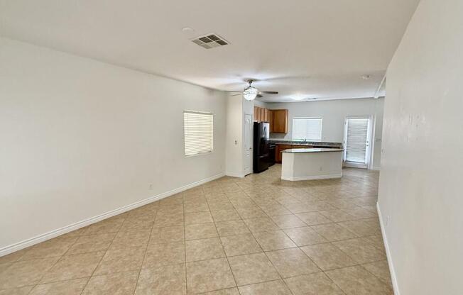 6108 N OZARK HIKE ST