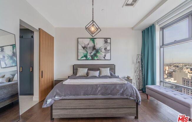 3 beds, 3 baths, 2,123 sqft, $6,000, Unit 1910