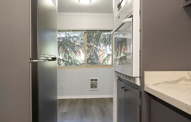 1 bed, 1 bath, 607 sqft, $1,725, Unit 703
