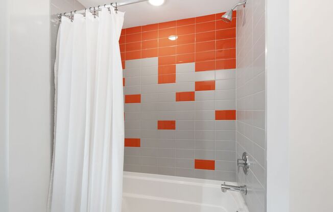 1 bed, 1 bath, $1,445, Unit N-405