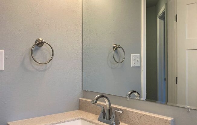 1 bed, 1 bath, 720 sqft, $1,150, Unit SC841