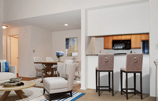 Pointe Inverness Apartments Fort Wayne, Indiana Dining Room