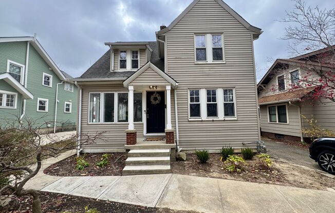 3 Bedroom - Clintonville