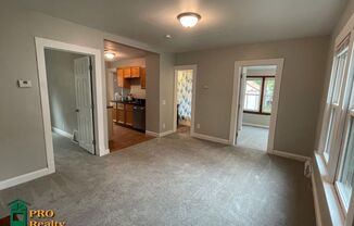 2 beds, 1 bath, $1,595