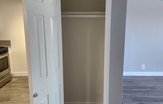 1 bed, 1 bath, 725 sqft, $1,995, Unit 204