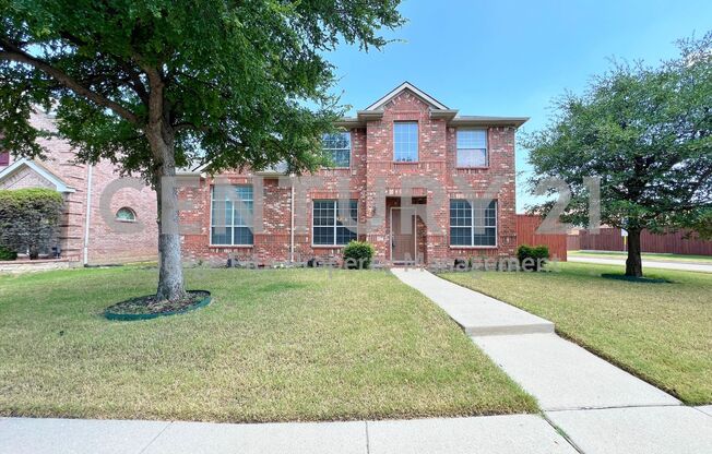 Spacious 2-Story 4/3.5/2 Nestled on Corner Lot in Frisco!