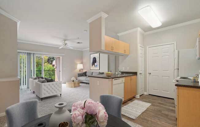 Welcome to Granite Point Apartments in North Natomas, CA