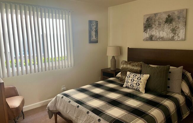 2 beds, 2 baths, 950 sqft, $4,000, Unit 509