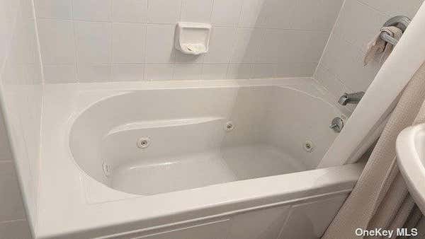 Studio, 1 bath, 700 sqft, $2,250, Unit 6K