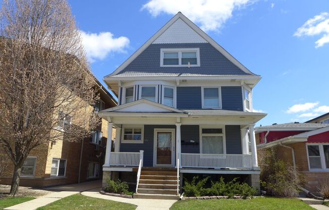 136 Elgin