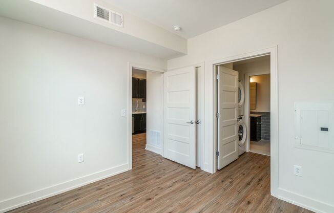 1 bed, 1 bath, $1,252, Unit 1050 N 4th St. Apt. 408