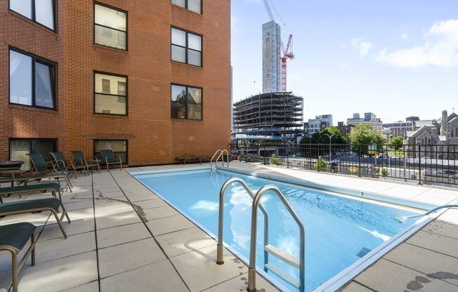 1 bed, 1 bath, 613 sqft, $4,300, Unit 809