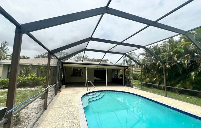 BEAUTIFUL 3 BEDROOM POOL HOME IN SANDPIPER BAY!