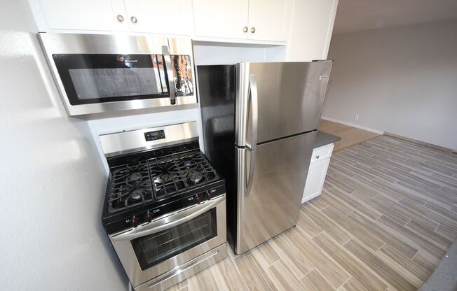 Venice at Lincoln, LLC