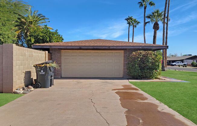 Amazing home, Awesome space, Well manicured front and backyard!