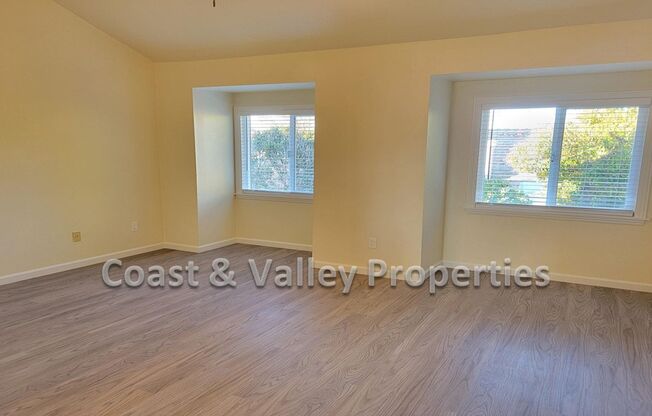 4 beds, 2.5 baths, 1,400 sqft, $3,000, Unit 980 Memorial Drive, Unit A, Hollister, CA 95023