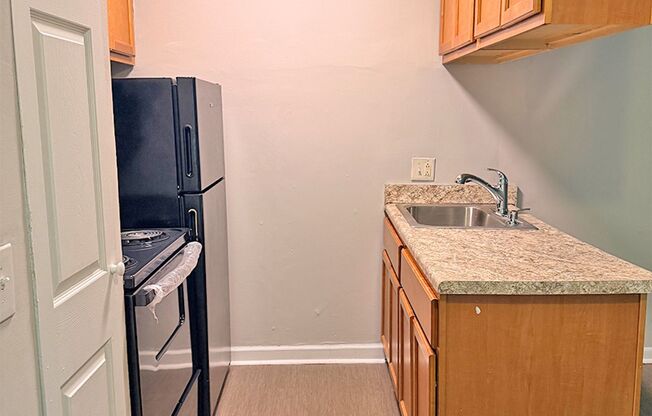 1 bed, 1 bath, 560 sqft, $825, Unit 601-07