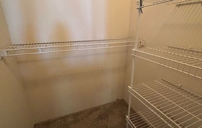 2 beds, 2 baths, 980 sqft, $1,699, Unit 630
