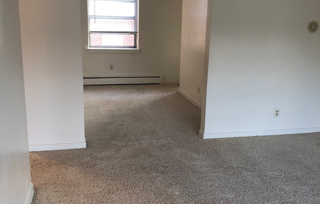 2 beds, 1 bath, 740 sqft, $735, Unit 1500-801