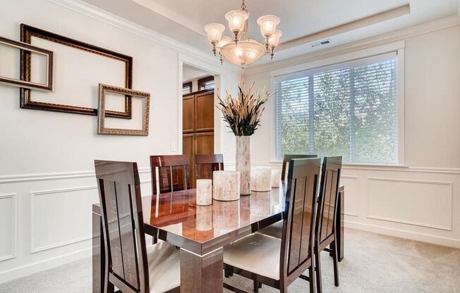 Spacious Home in the Upscale and Desirable Westmonte with 5 Beds and 3 Baths!!