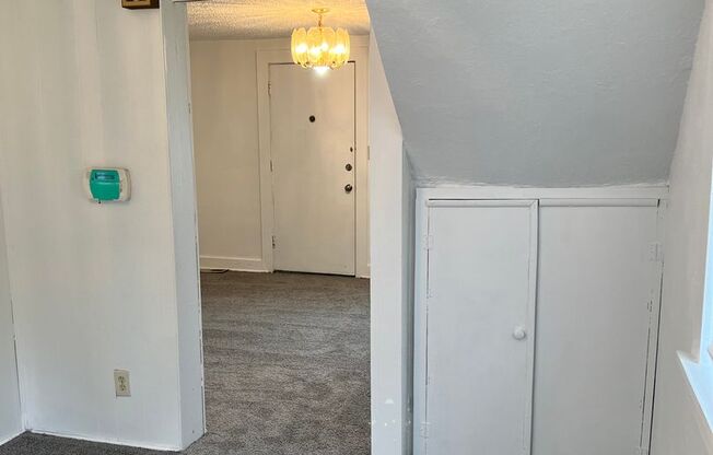 3 beds, 1 bath, $1,350