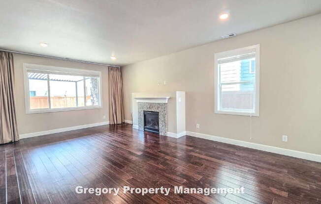 17320 40 AVE SE