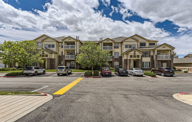 5735 N. Genoa Way, 11-201