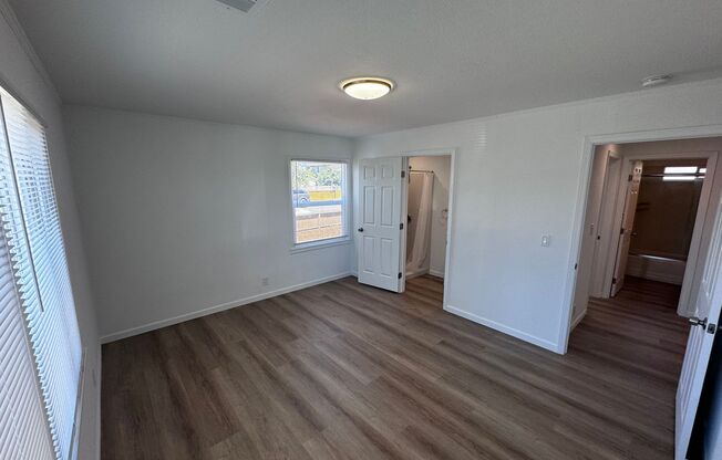 3 beds, 2 baths, $3,995, Unit 22846