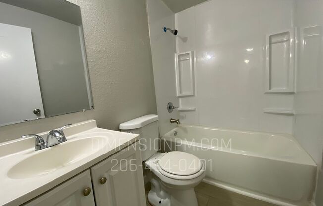 2 beds, 1 bath, 700 sqft, $1,265, Unit Unit 39