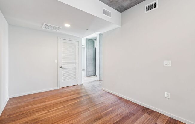 1 bed, 1 bath, 885 sqft, $4,595, Unit 708