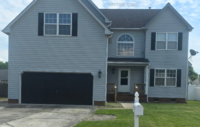 805 SHADOWBERRY CREST