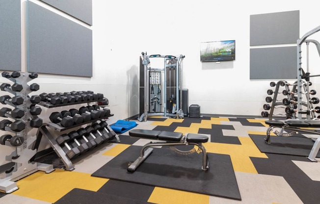 Fitness Center at Saw Mill Village Apartments, Columbus, OH