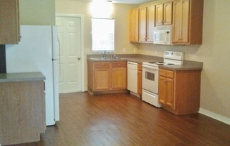 2 beds, 2 baths, $1,475