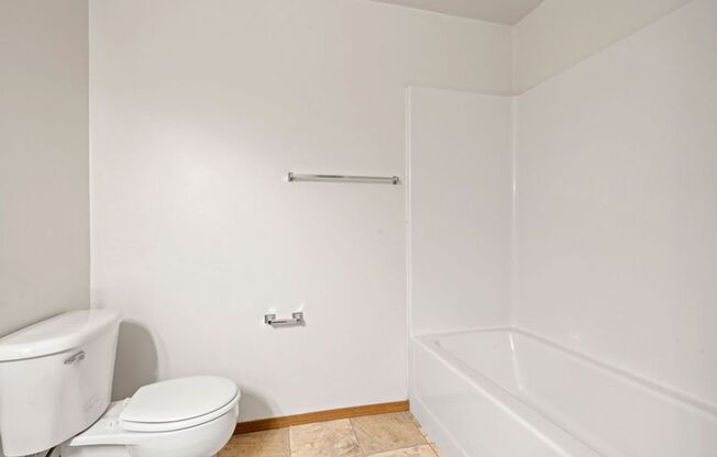 2 beds, 1 bath, 1,075 sqft, $1,445, Unit 1608-01