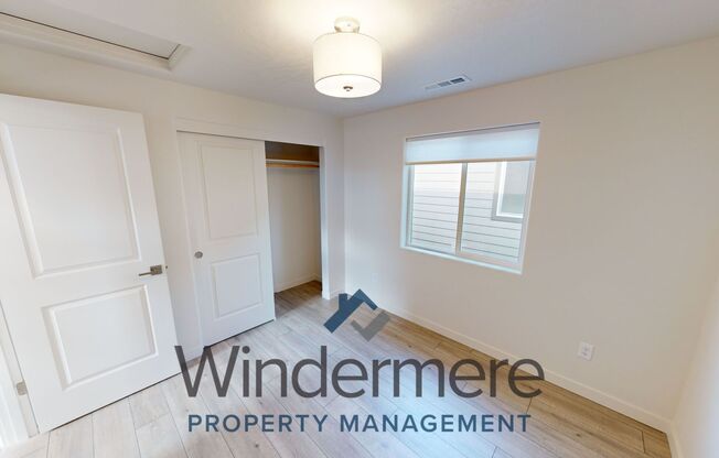 3 beds, 2 baths, 1,064 sqft, $1,895, Unit 349 Arissa