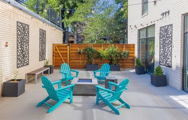 1 bed, 1 bath, 690 sqft, $1,880, Unit 1205