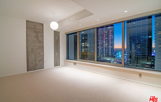 2 beds, 2.5 baths, 2,320 sqft, $6,700, Unit 1511